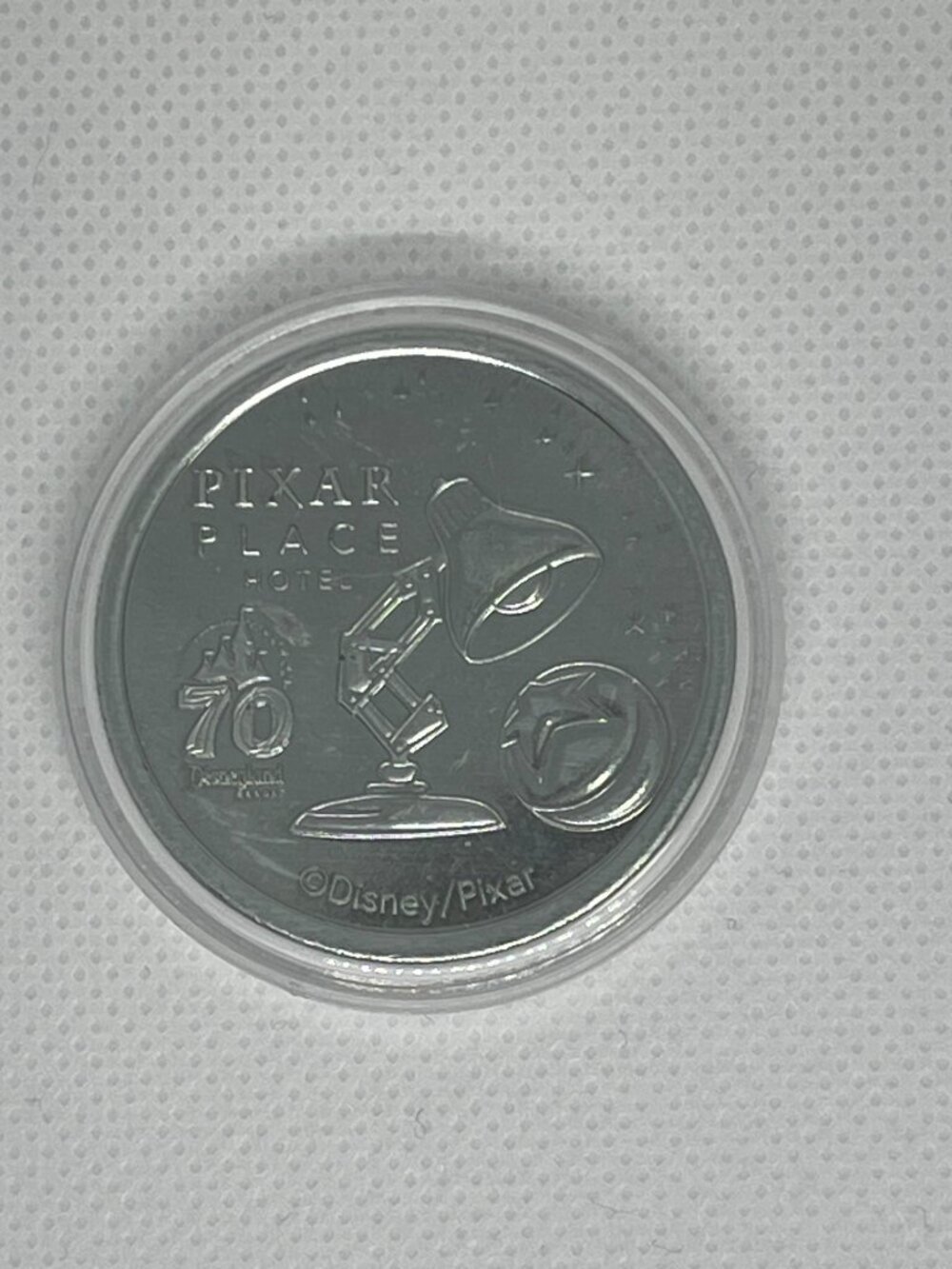 Disneyland 70th Pixar Place Hotel Luxo Lamp Coin Medallion New